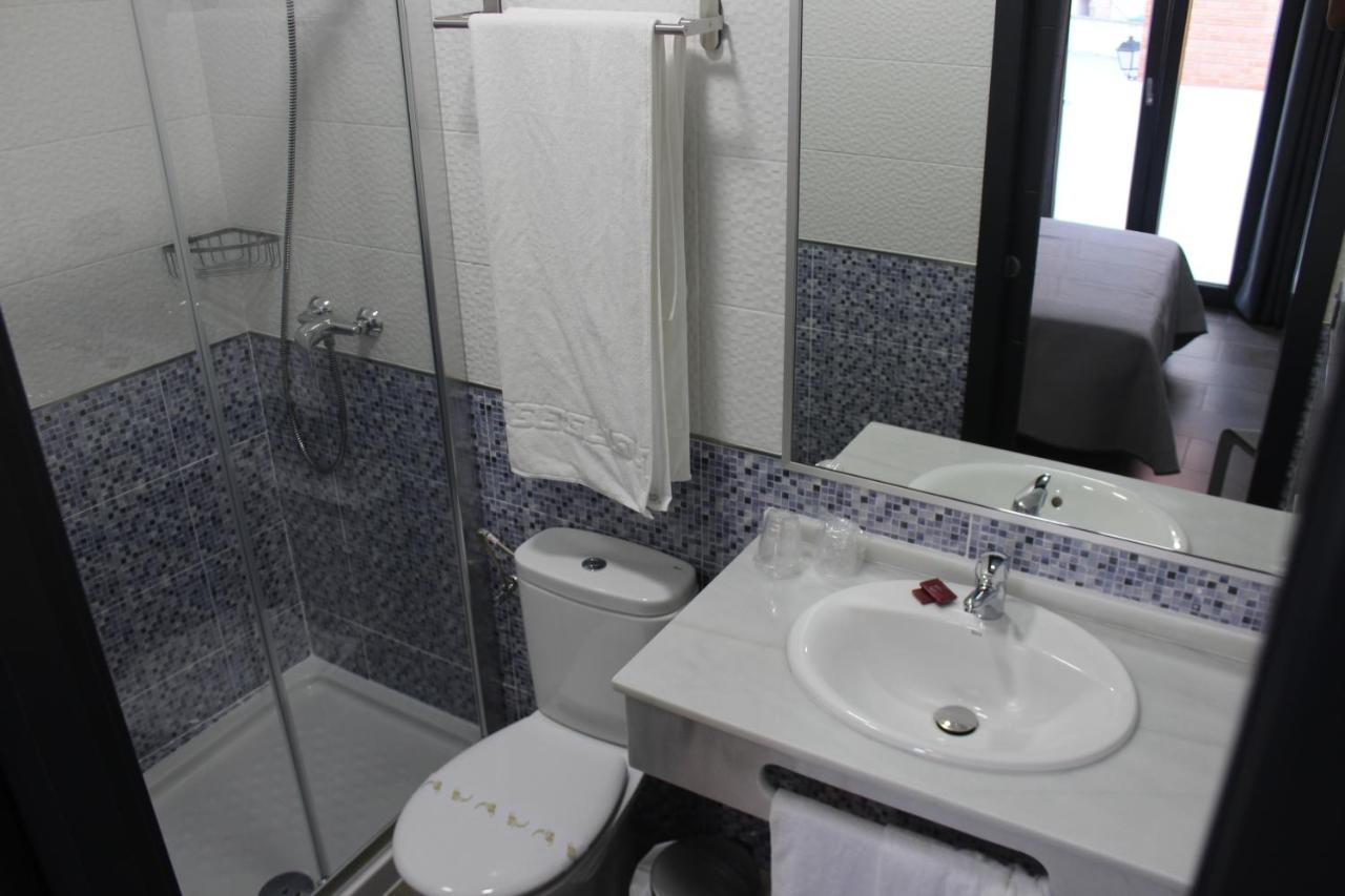 Hostal Maria Jose Conil De La Frontera Εξωτερικό φωτογραφία