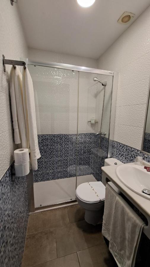 Hostal Maria Jose Conil De La Frontera Εξωτερικό φωτογραφία