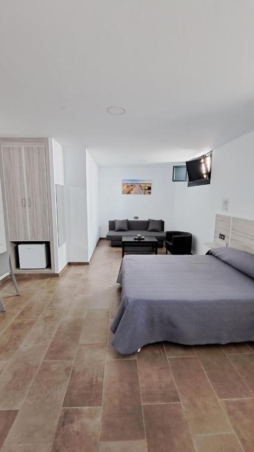 Hostal Maria Jose Conil De La Frontera Εξωτερικό φωτογραφία