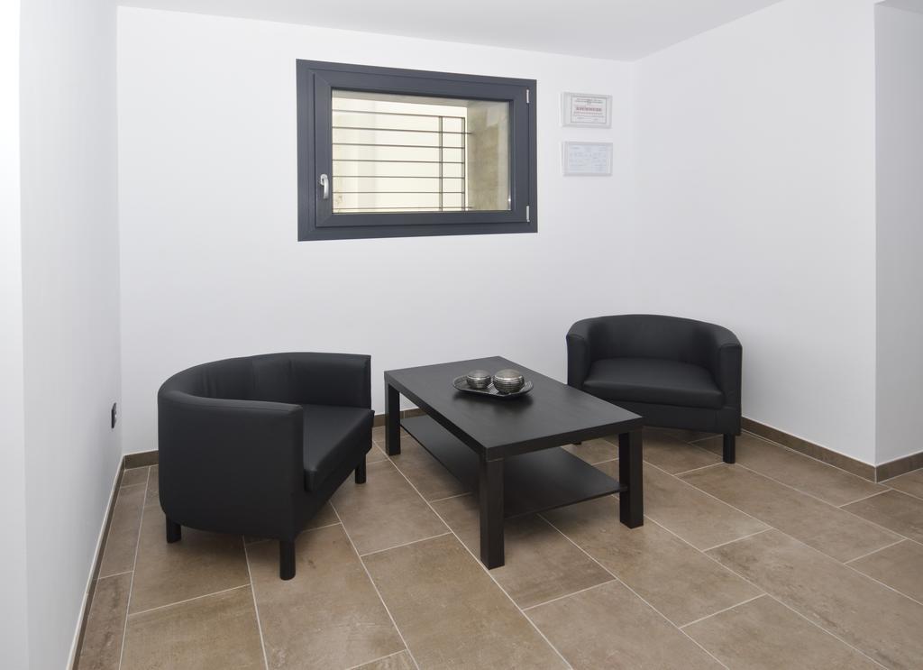 Hostal Maria Jose Conil De La Frontera Εξωτερικό φωτογραφία